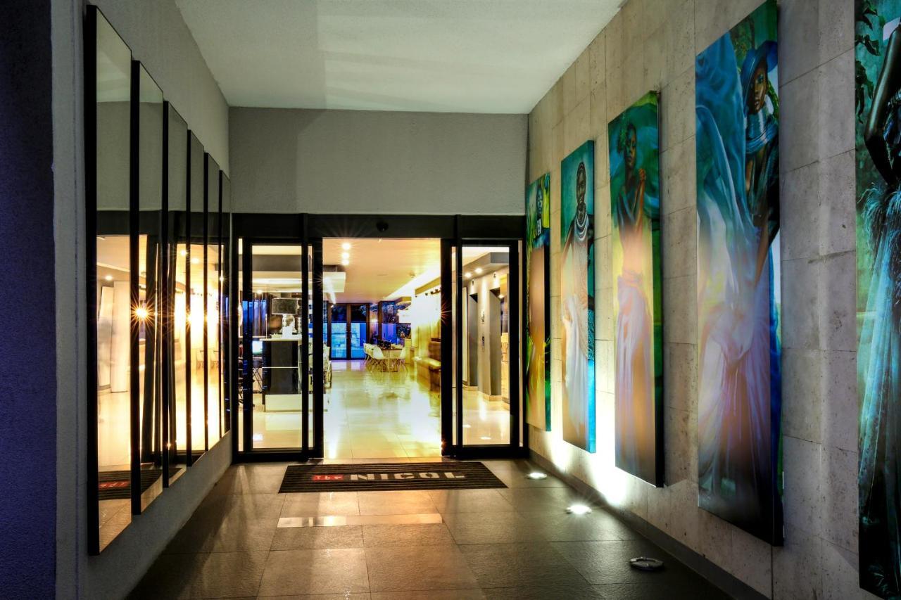 The Nicol Hotel And Apartments Йоханесбург Екстериор снимка
