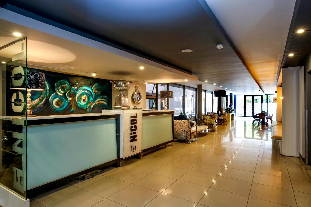 The Nicol Hotel And Apartments Йоханесбург Екстериор снимка